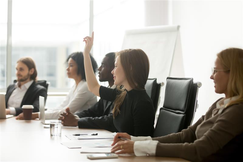 isolved Keep Employees Engaged